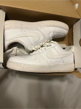 Nike Air Force 1 Low Women’s Sneakers - White
